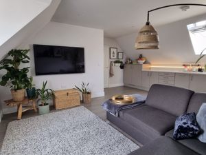 Living Area- click for photo gallery
